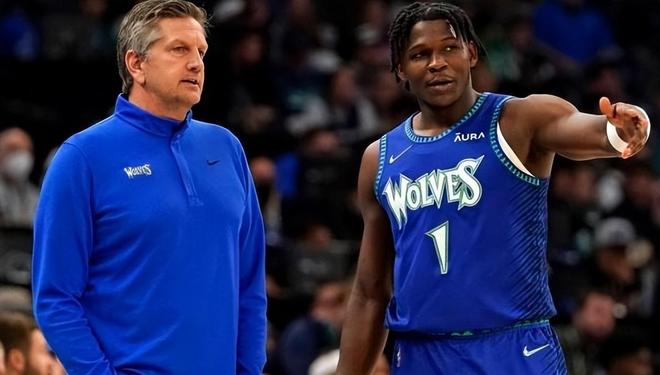 的球员也出 的球员也出