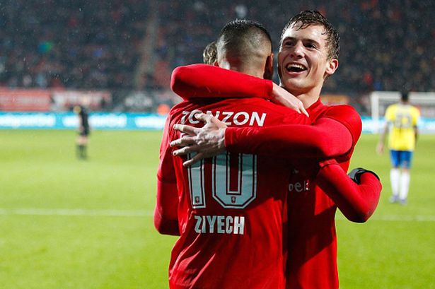 在卡塔尔 在卡塔尔