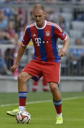 名门豪强需 名门豪强需