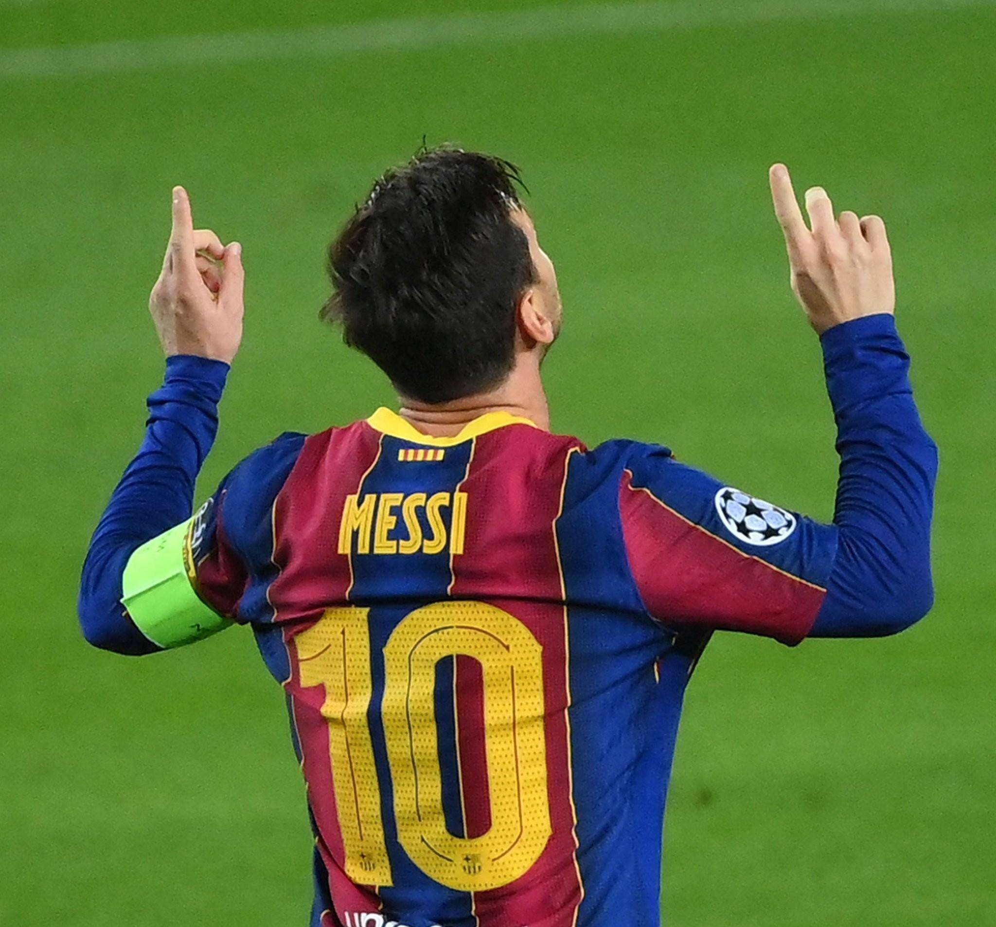 的表现不仅 的表现不仅