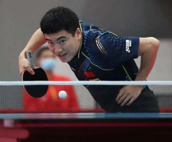 大会成功闭 大会成功闭